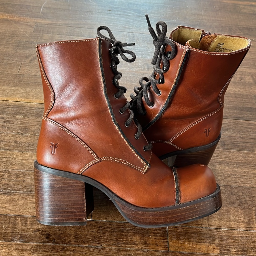 FRYE | Vintage Y2K Villager Lace Up Platform Chunky Heel Boots
